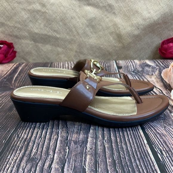 Marc Fisher Brown Manmade Sandals 8M - Picture 8 of 8